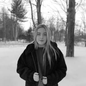 Meet your Posher, Ariana